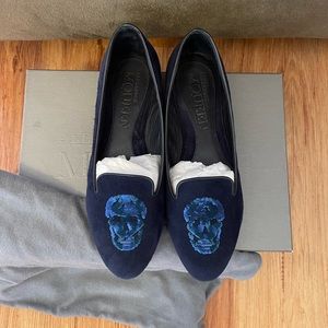 Alexander MCQueen navy blue suede leather flats.